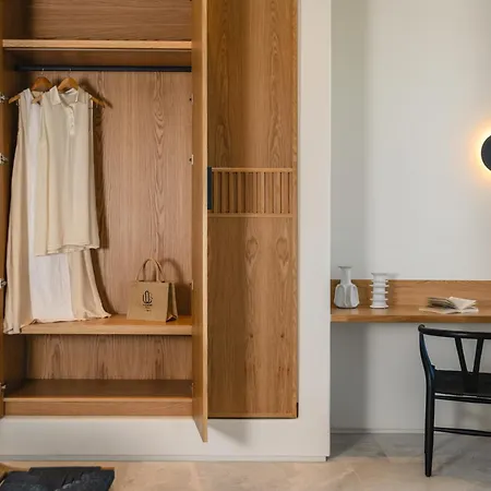 Ornos By Alissachni Mykonos *